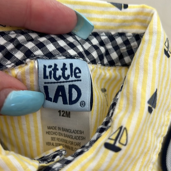 Little lad button up shirt with shorts & suspenders outfit set sail boats - Picture 4 of 4